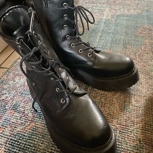 Platform combat boots